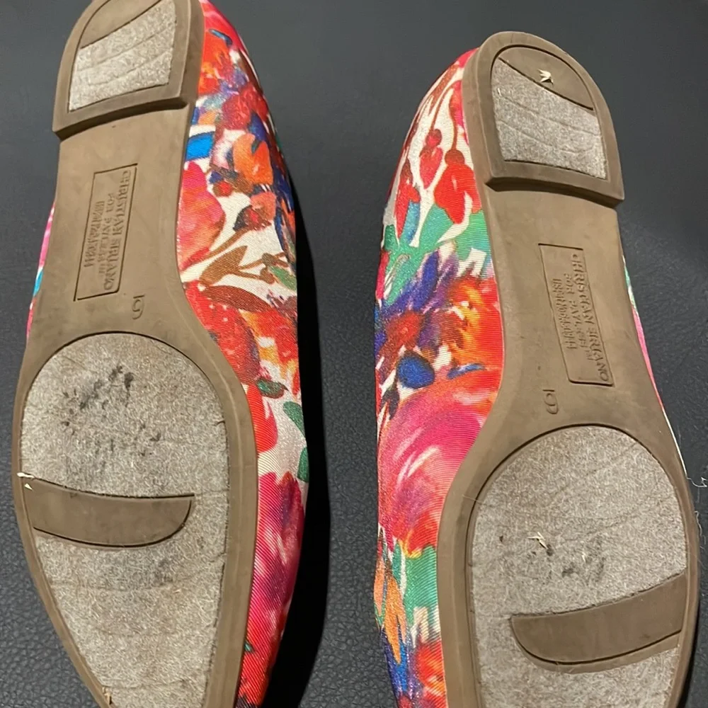Flats - Picture 2 of 2